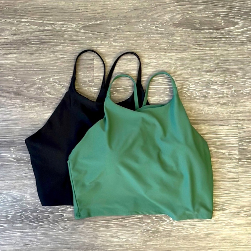 Old Navy Powersoft XL light support built-in bra tank sport green and black 2 pk